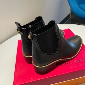 Kate Spade Black Matter Rubber Shoes, Size 7M, Excellent Condition